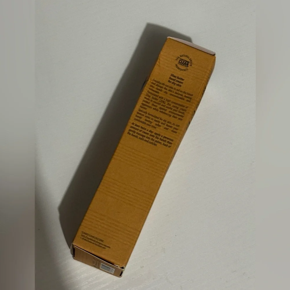 COPY - BRAND NEW LOCCITANE Shea Butter Hand Cream - Picture 6 of 6